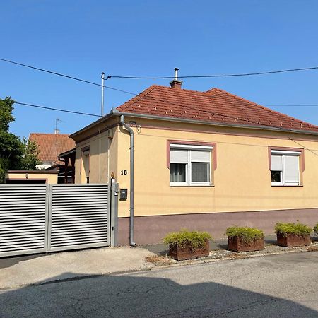 Relax Apartman Zalaegerszeg Kültér fotó